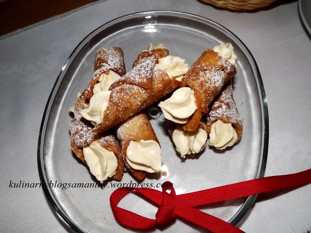 Cannoli z kremem&nbsp;waniliowym