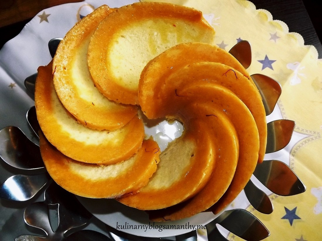 Babka szafranowa
