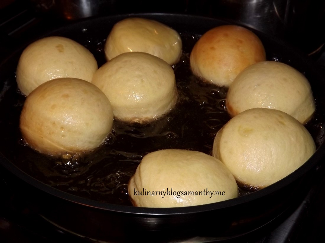 Pączki z czeko-sliwką