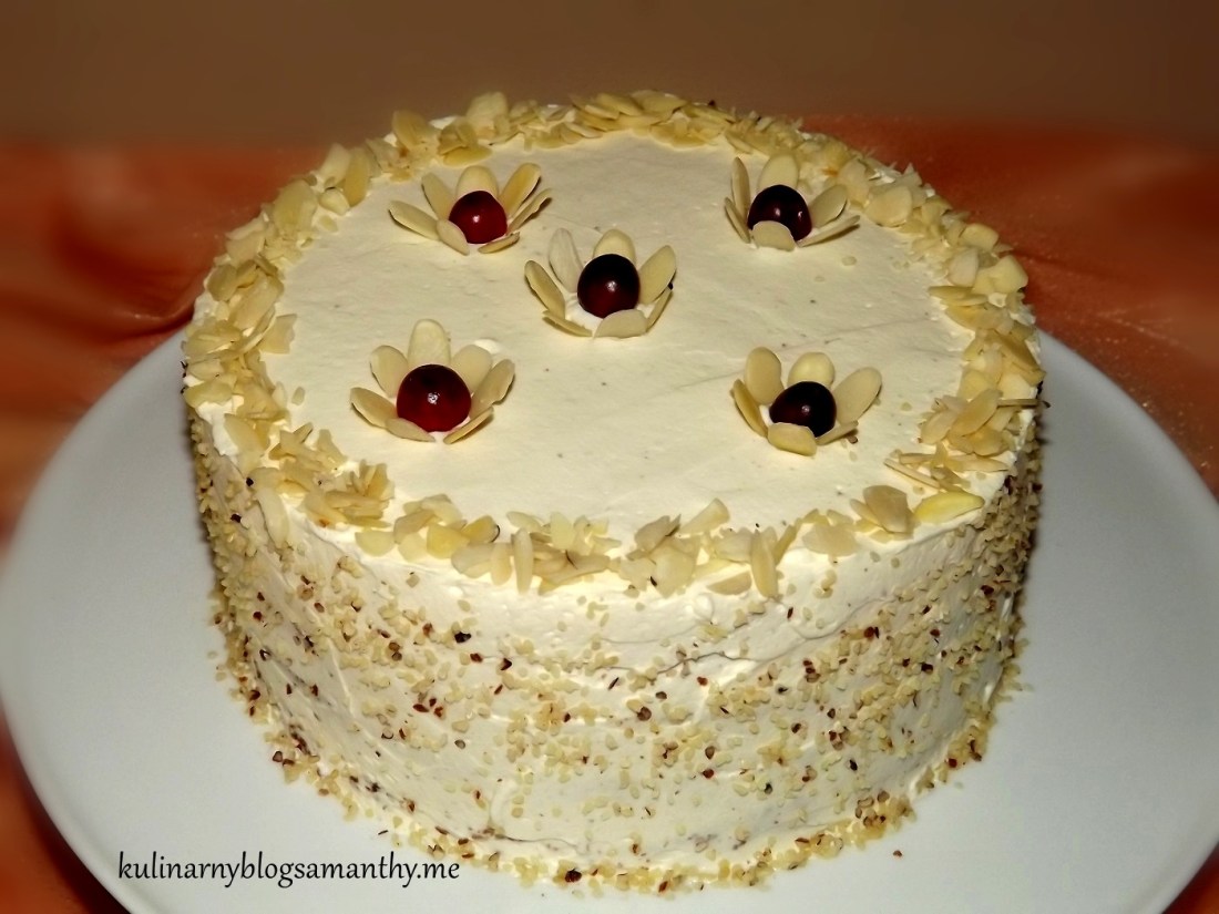 Tort migdałowy z Amaretto