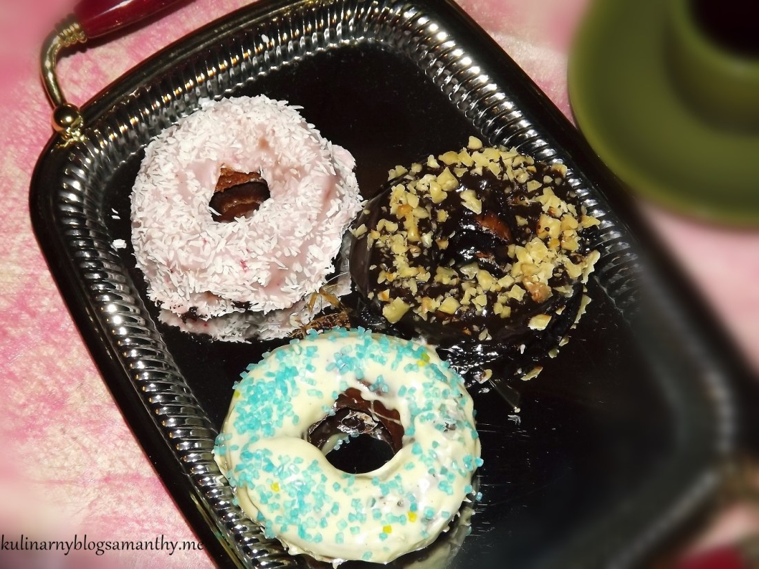 Doughnuts - pączki z dziurką
