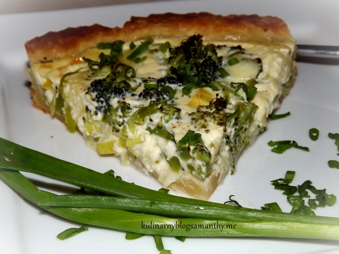 Tarta brokułowa z mozzarellą