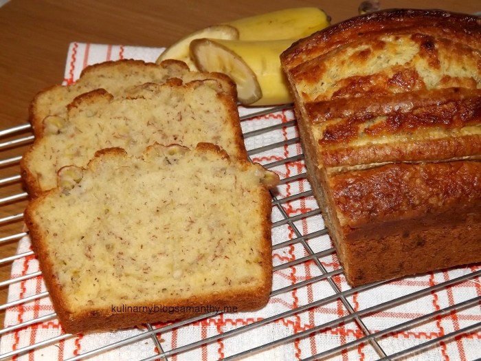 Chlebek bananowy