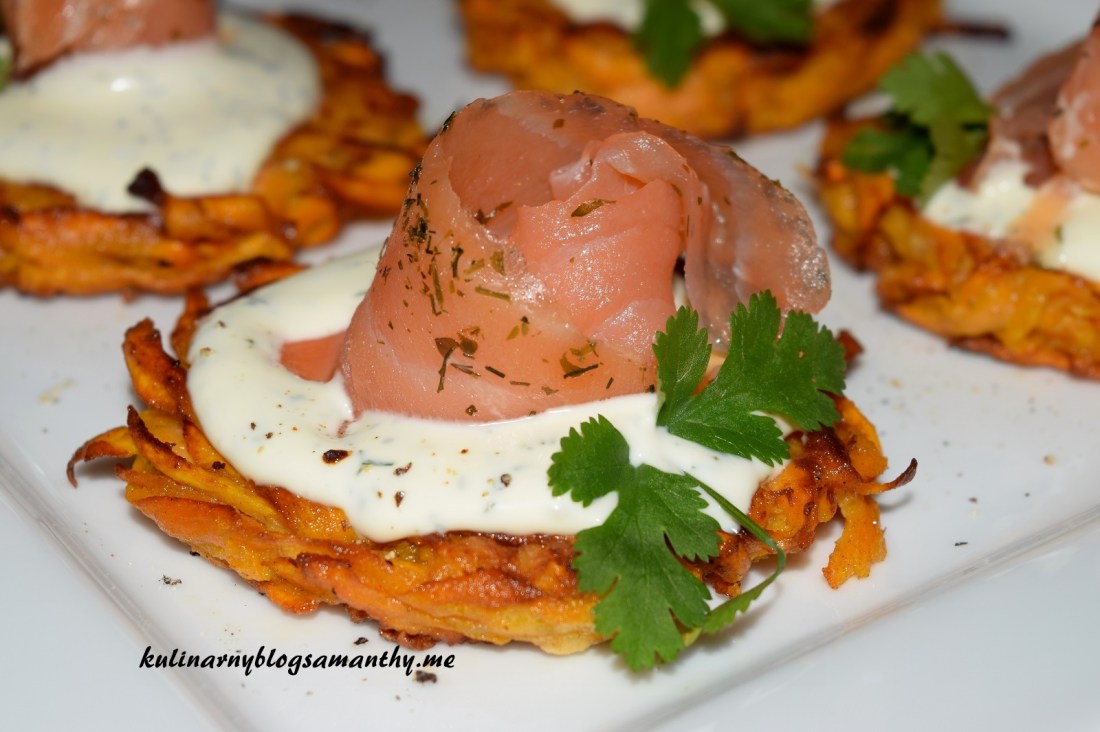 Rosti z wędzonym łososiem