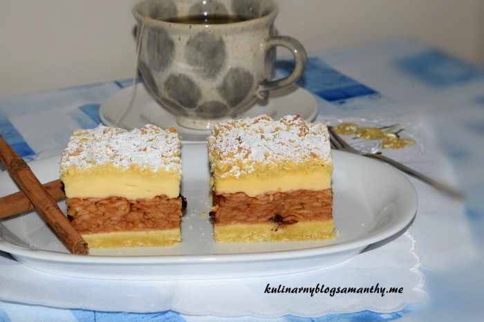 Szarlotka z budyniem