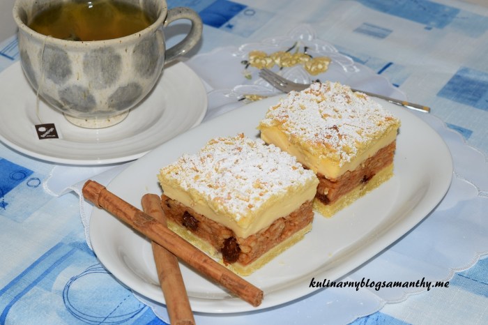 Szarlotka z budyniem