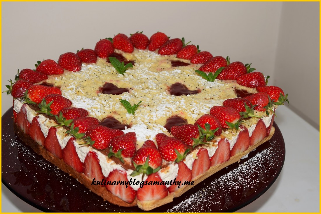 Tort truskawkowy