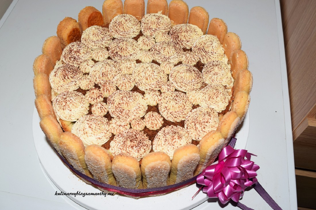 Tort tiramisu