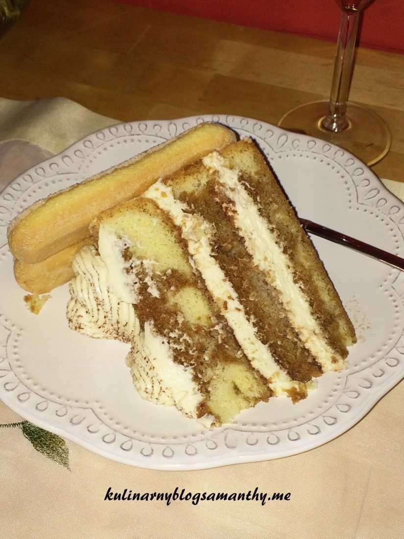 Tort tiramisu