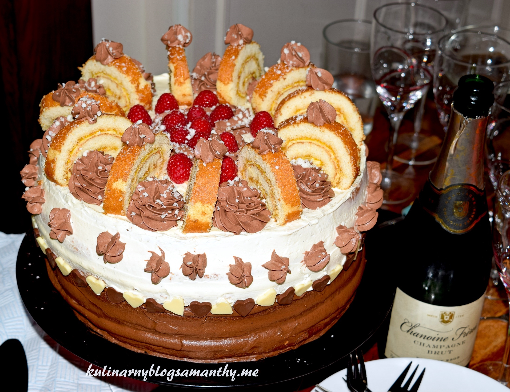 Tort na urodziny