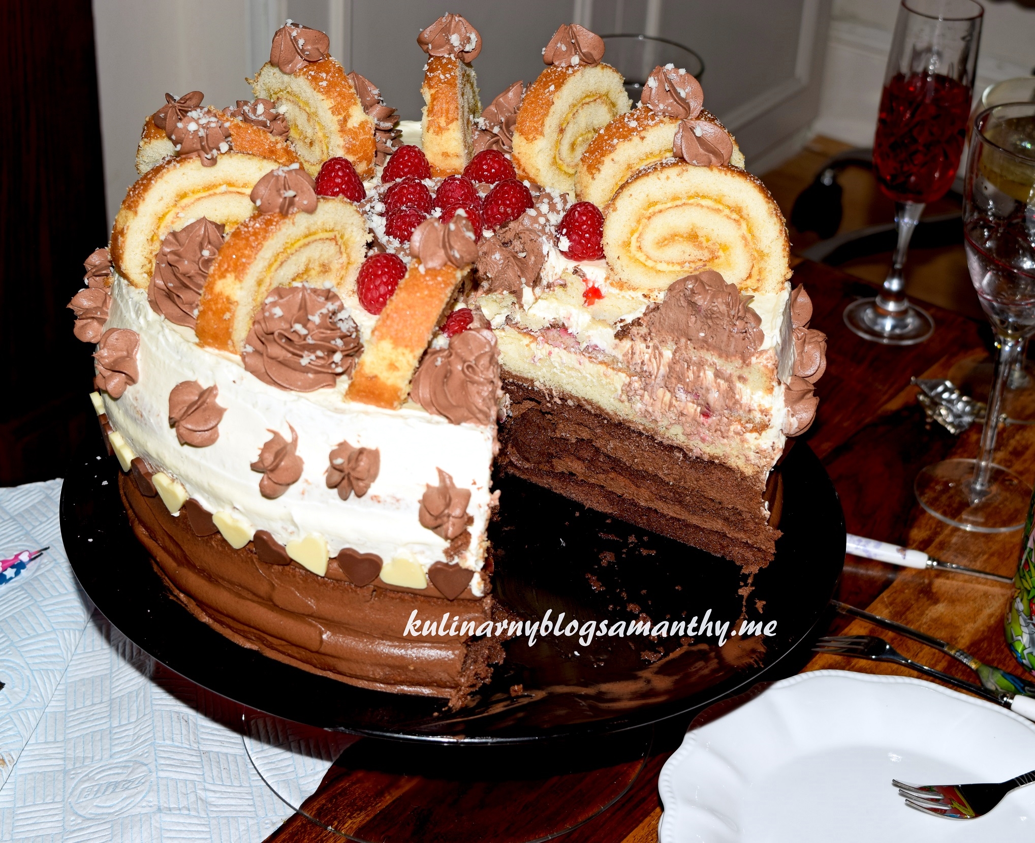 Tort na urodziny