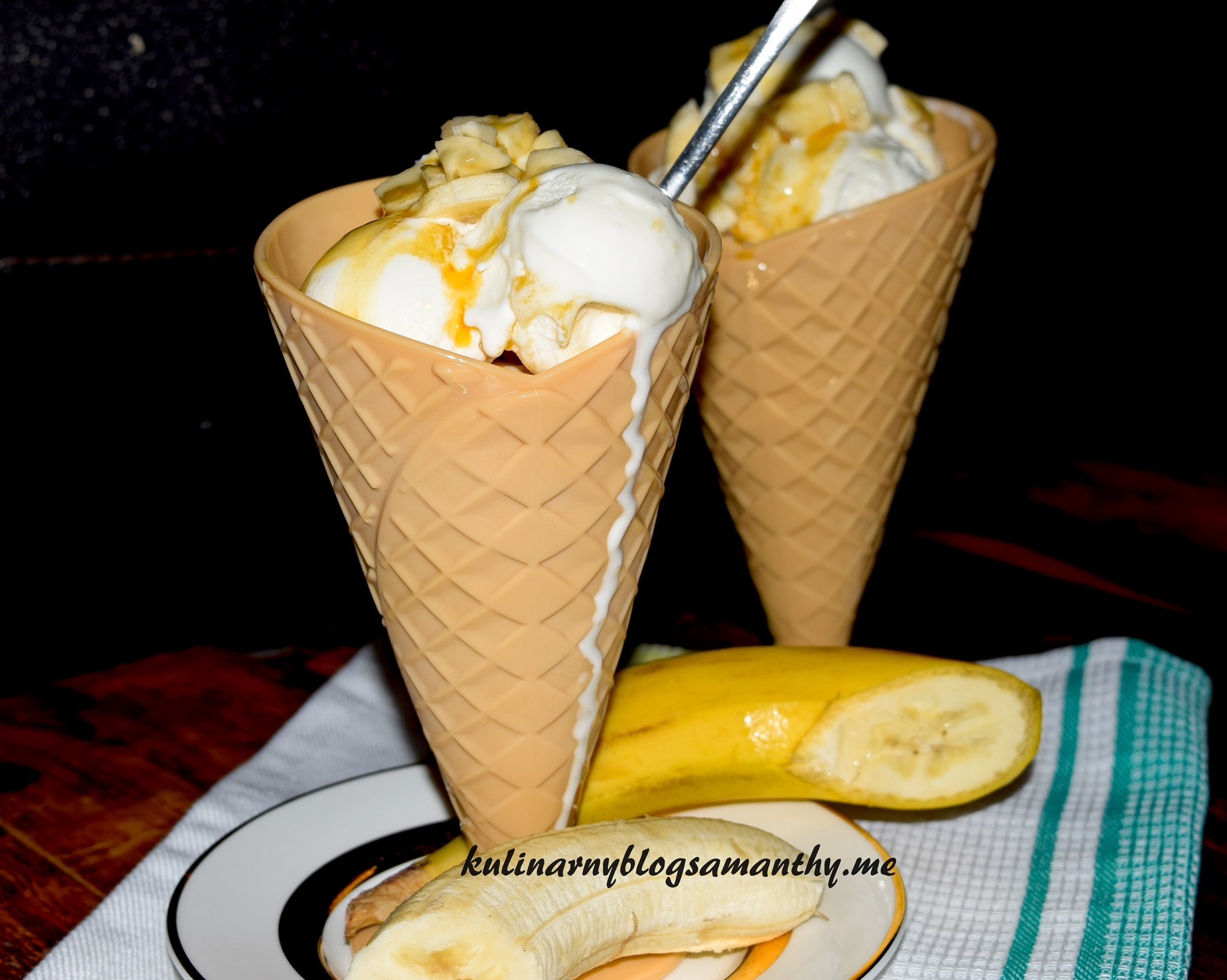 Lody bananowe
