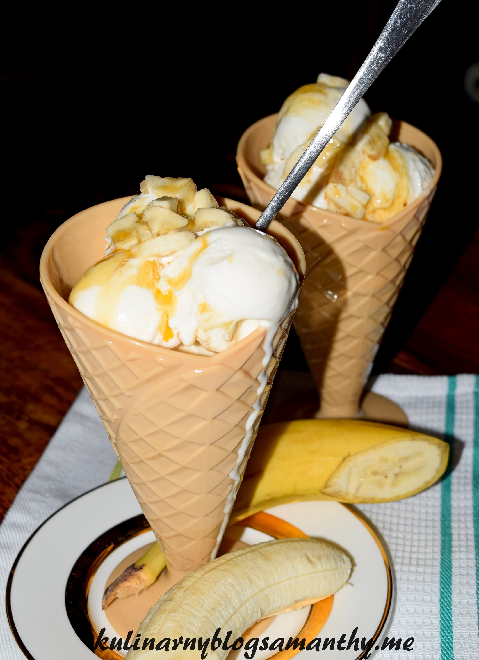 Lody bananowe