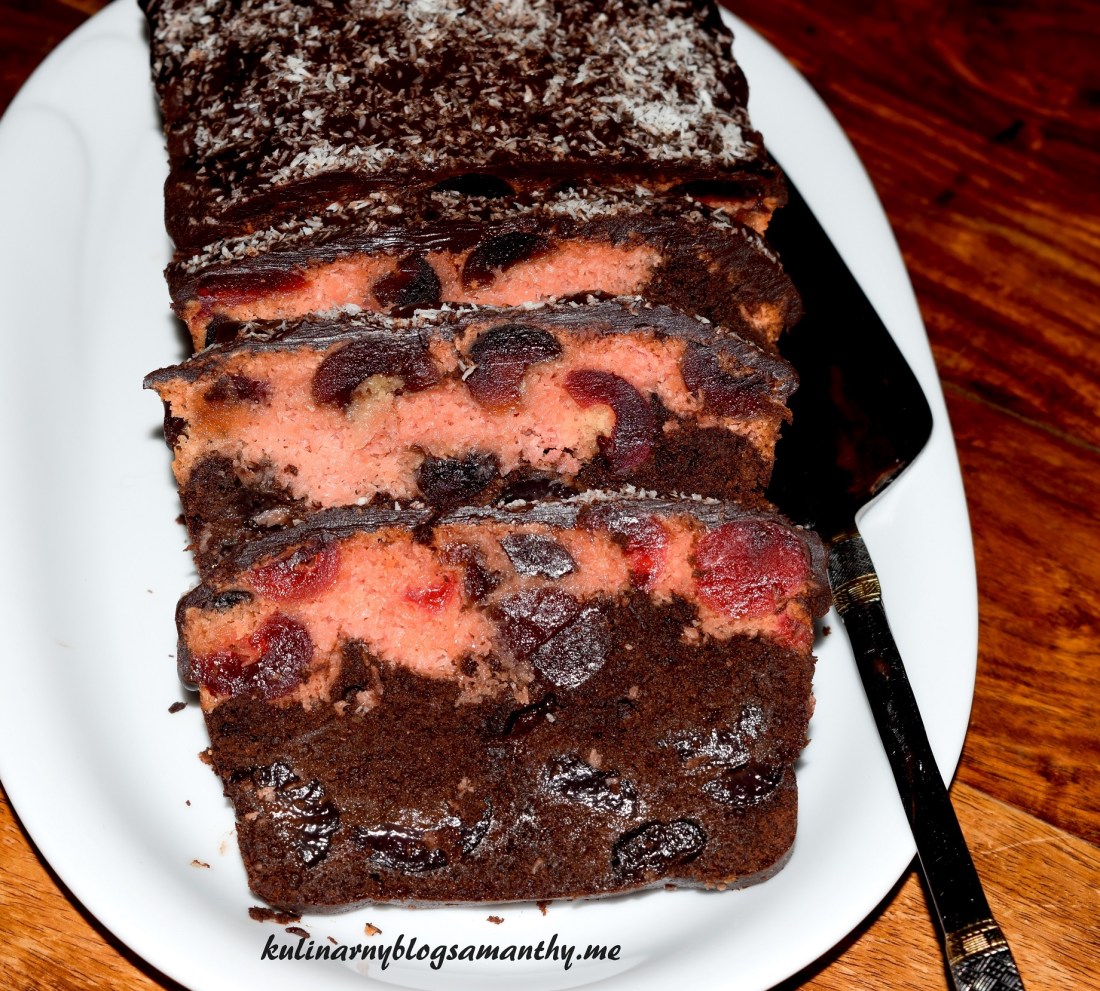 Brownie z wisniami i kokosem