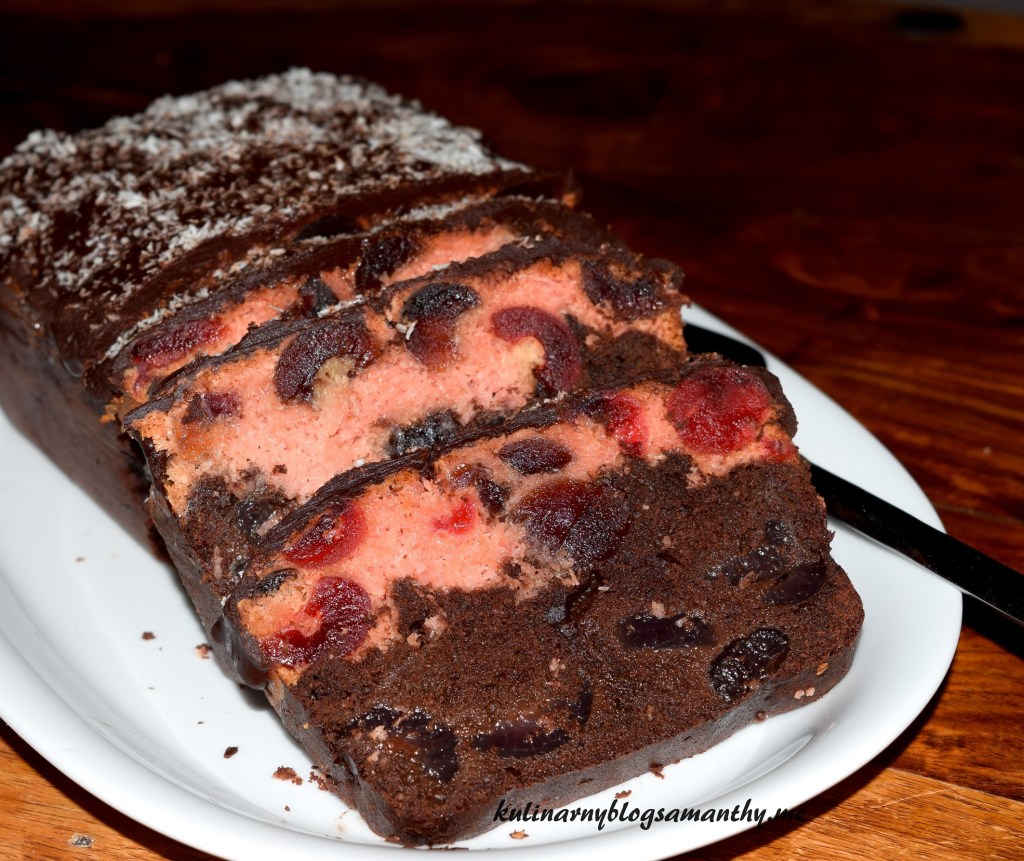 Brownie z wisniami i&nbsp;kokosem