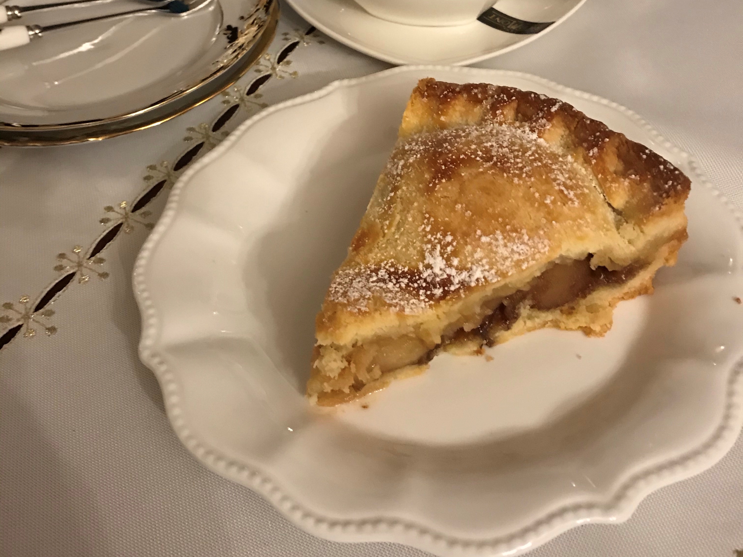 Szarlotka na kruchym ciescie