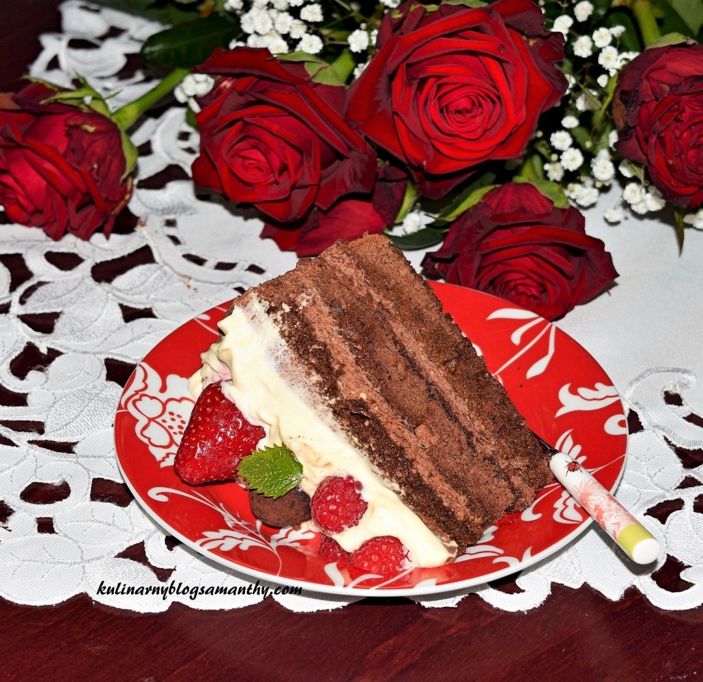 Pyszny tort czekoladowy