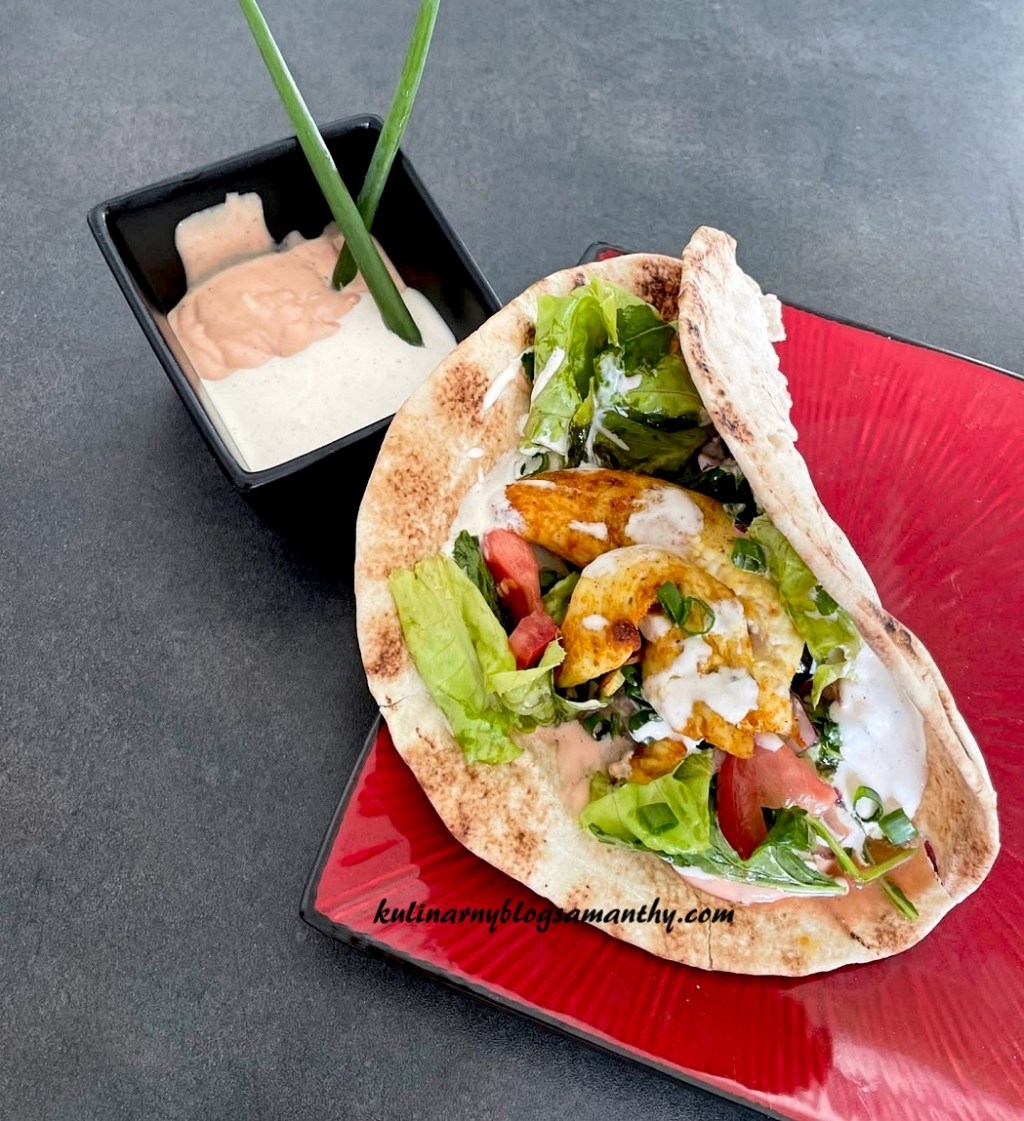 Domowa tortilla z kurczakiem i&nbsp;warzywami