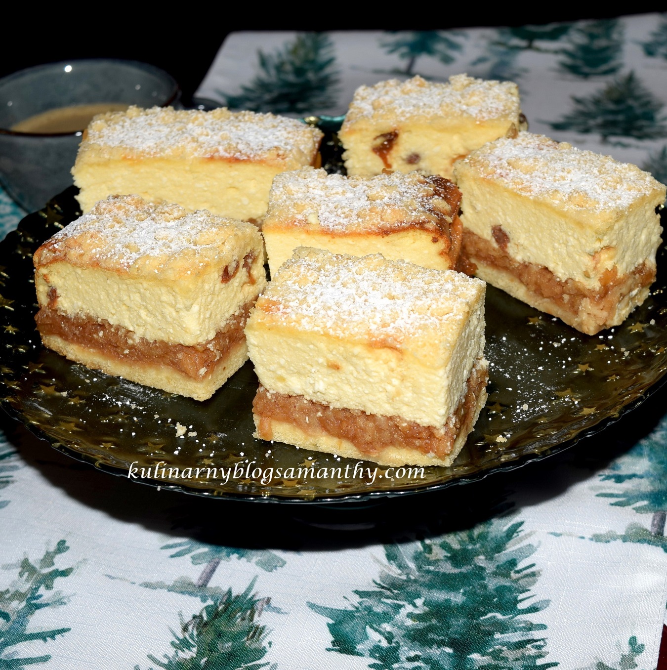 Sernik z jabłkami na kruchym cieście